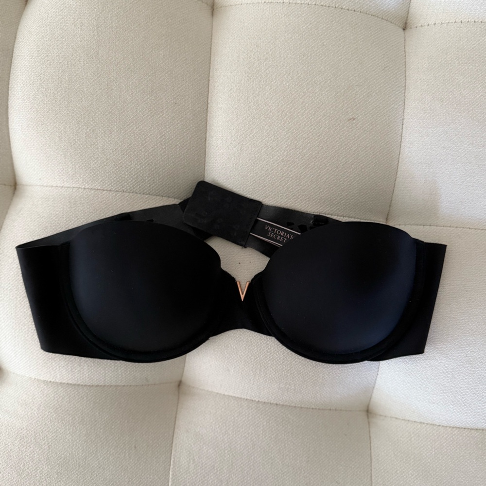 Victoria's Secret sexy illusion lightly lined strapless Black Bra